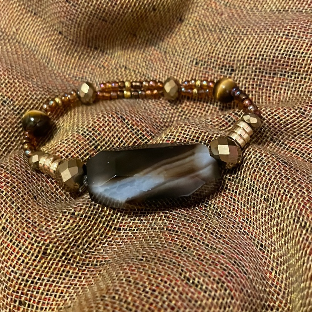 Handmade Artisan Bracelet w Upcycled Centre & New Glass & Multifaceted Beads